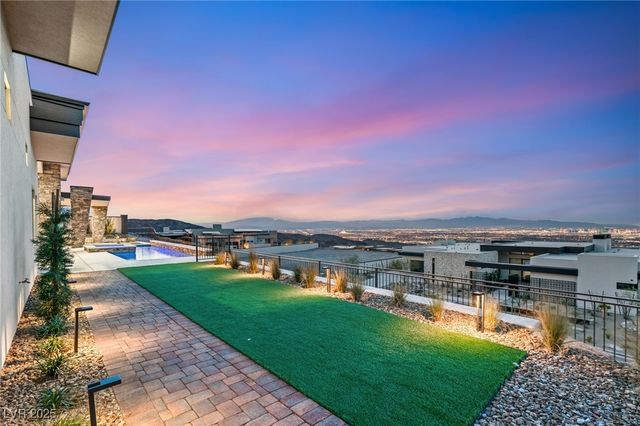 9 Stonecutter Court, Henderson, NV 89012