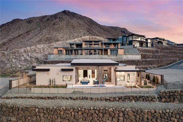 9 Stonecutter Court, Henderson, NV 89012