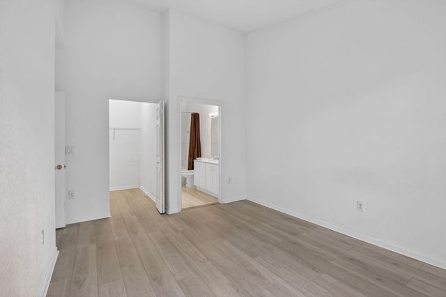 7915 NW 20th Street, Pembroke Pines, FL 33024