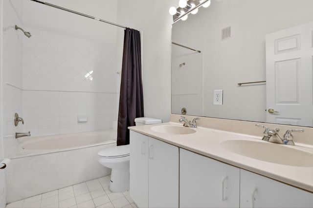 7915 NW 20th Street, Pembroke Pines, FL 33024