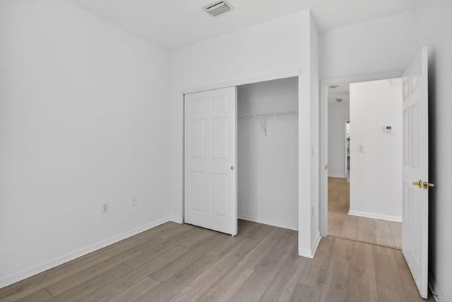 7915 NW 20th Street, Pembroke Pines, FL 33024