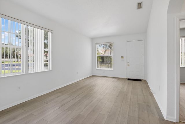 7915 NW 20th Street, Pembroke Pines, FL 33024