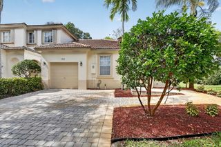 7915 NW 20th Street, Pembroke Pines, FL 33024