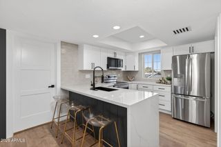 2020 W Union Hills Drive 251, Phoenix, AZ 85027