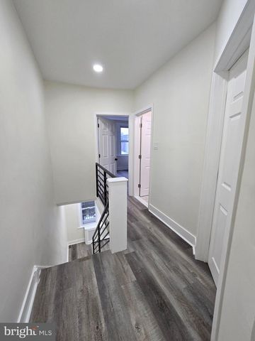 962 CARVER ST, Philadelphia, PA 19124