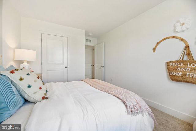 124 WAPPINGER TER, Winchester, VA 22602