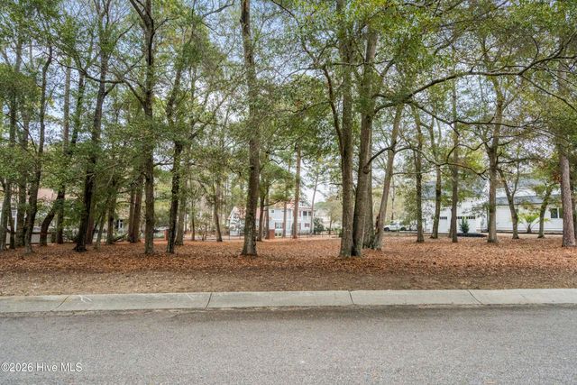 1254 Harbour Gate South SW, Calabash, NC 28467