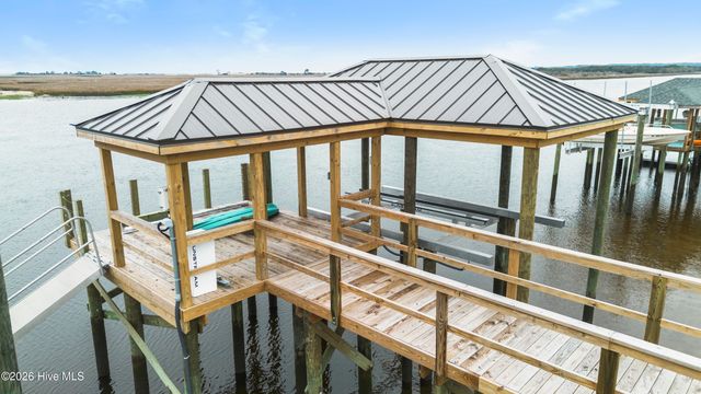 1254 Harbour Gate South SW, Calabash, NC 28467