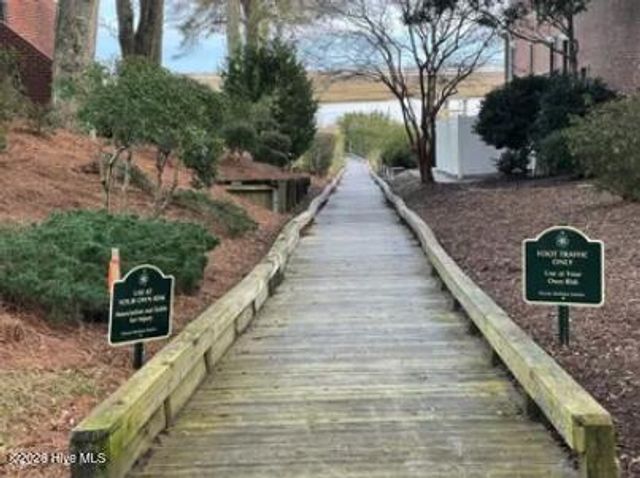 1254 Harbour Gate South SW, Calabash, NC 28467