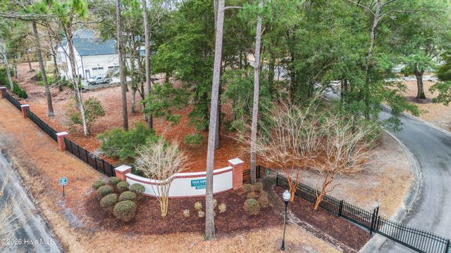 1254 Harbour Gate South SW, Calabash, NC 28467