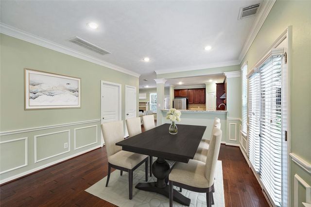 2626 Couch Street, Houston, TX 77008