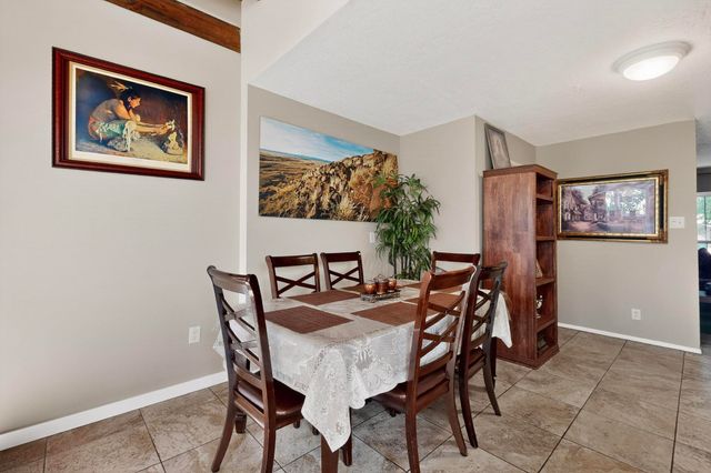 2551 Camino Cabestro, Santa Fe, NM 87505