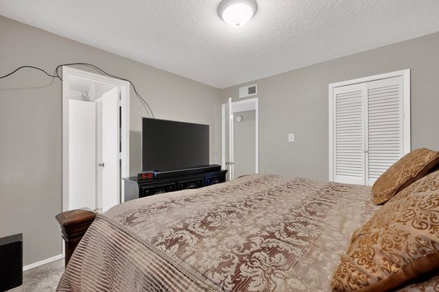 2551 Camino Cabestro, Santa Fe, NM 87505