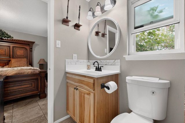 2551 Camino Cabestro, Santa Fe, NM 87505