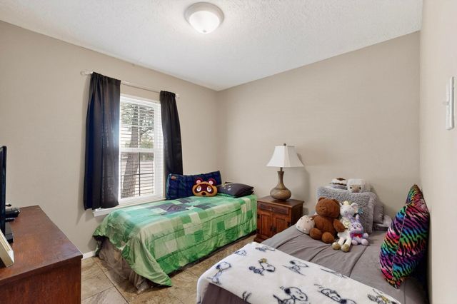 2551 Camino Cabestro, Santa Fe, NM 87505