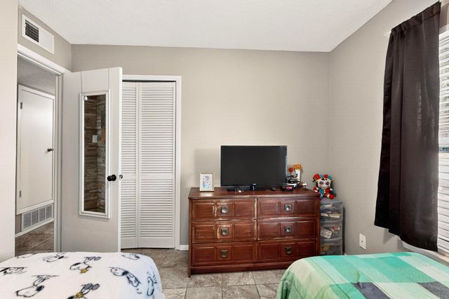 2551 Camino Cabestro, Santa Fe, NM 87505