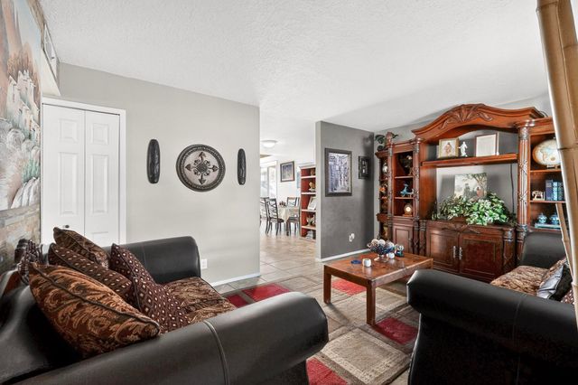 2551 Camino Cabestro, Santa Fe, NM 87505