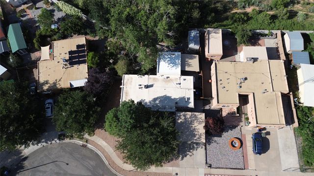 2551 Camino Cabestro, Santa Fe, NM 87505