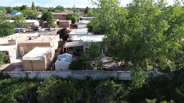 2551 Camino Cabestro, Santa Fe, NM 87505