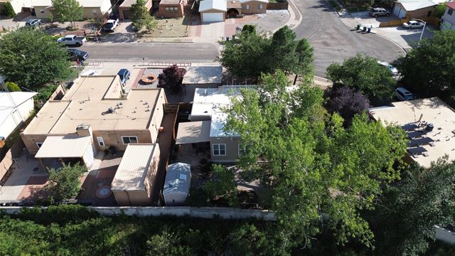 2551 Camino Cabestro, Santa Fe, NM 87505