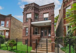 1340 N Avers Avenue, Chicago, IL 60651