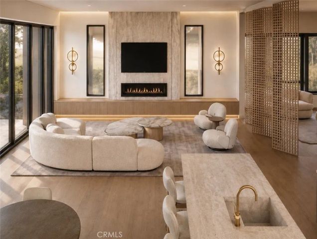 2055 Parnell, Los Angeles, CA 90025