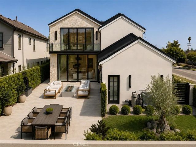 2055 Parnell, Los Angeles, CA 90025