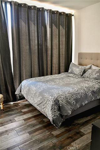 2336 S Longwood, Los Angeles, CA 90016