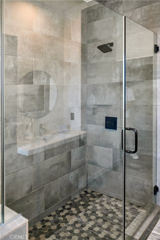 2336 S Longwood, Los Angeles, CA 90016