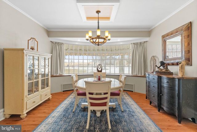 4303 NEWBURG RD, Bethlehem, PA 18020