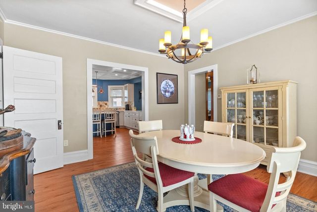 4303 NEWBURG RD, Bethlehem, PA 18020