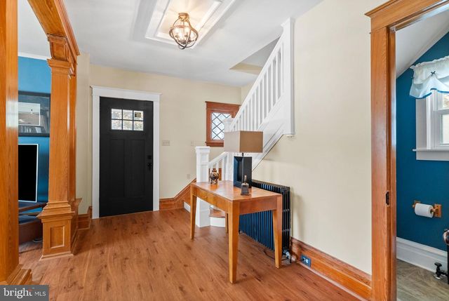 4303 NEWBURG RD, Bethlehem, PA 18020