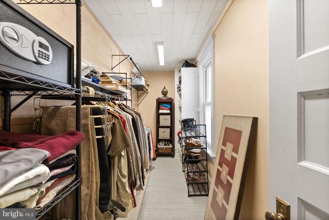 4303 NEWBURG RD, Bethlehem, PA 18020