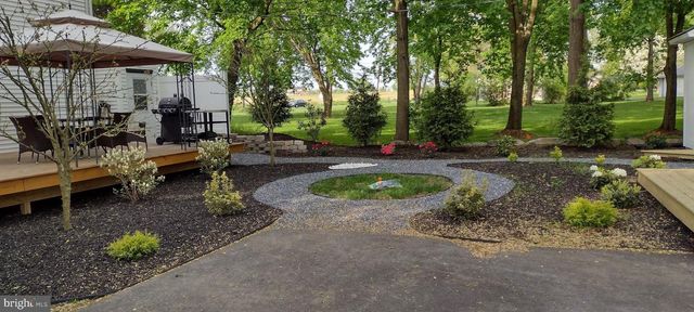 4303 NEWBURG RD, Bethlehem, PA 18020