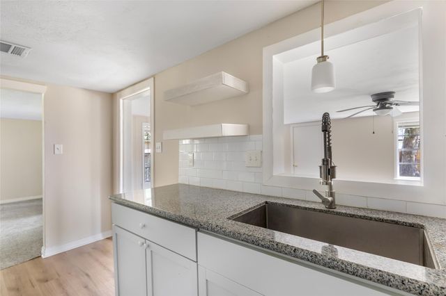 407 Tanner Avenue, Cleveland, TX 77327