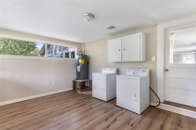 407 Tanner Avenue, Cleveland, TX 77327