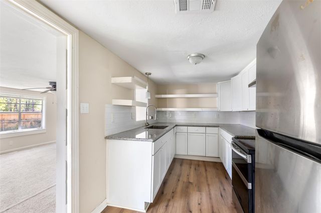 407 Tanner Avenue, Cleveland, TX 77327