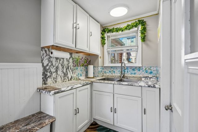638 Boston St, Lynn, MA 01905