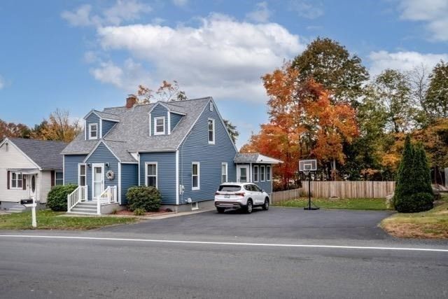 44 Marshall Ave, Cumberland, RI 02864