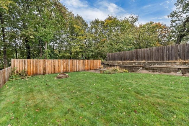 44 Marshall Ave, Cumberland, RI 02864