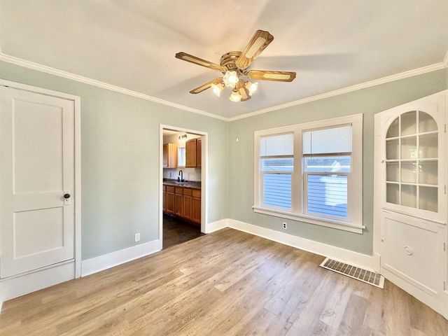 335 Ridgeland Avenue, Beloit, WI 53511