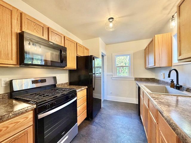 335 Ridgeland Avenue, Beloit, WI 53511