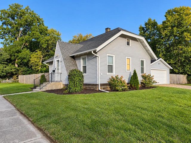 335 Ridgeland Avenue, Beloit, WI 53511