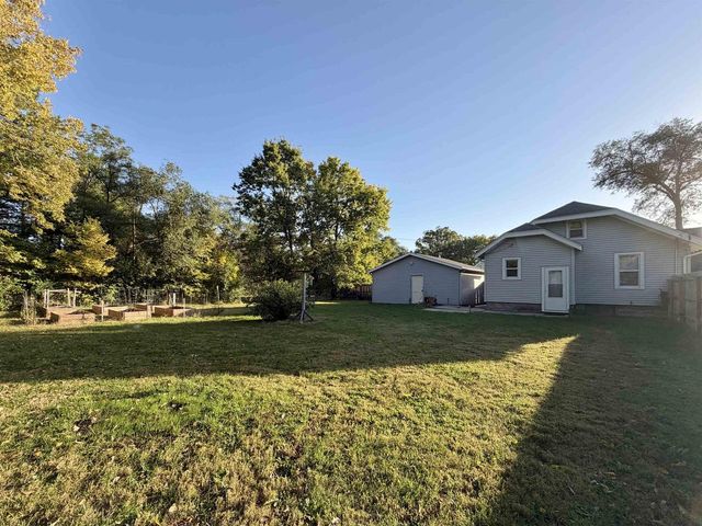 335 Ridgeland Avenue, Beloit, WI 53511