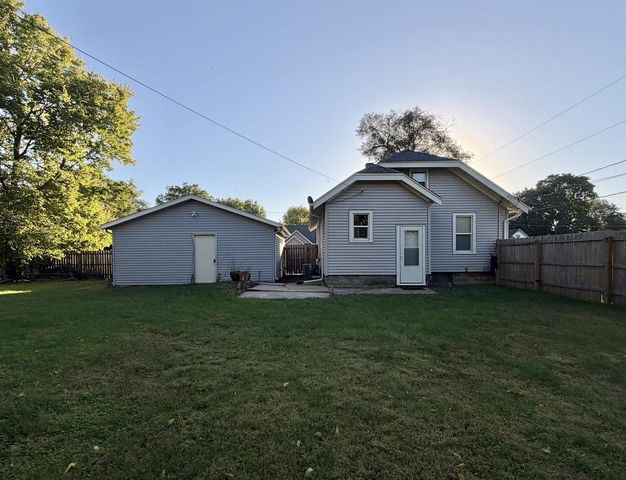 335 Ridgeland Avenue, Beloit, WI 53511