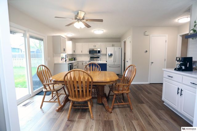 2104 John Street, Papillion, NE 68133