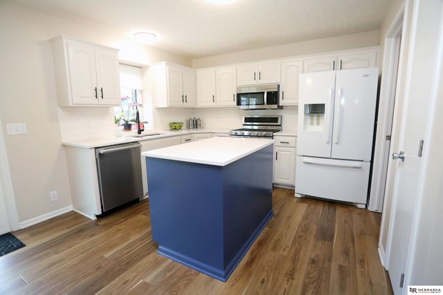2104 John Street, Papillion, NE 68133