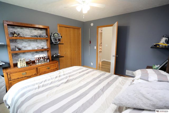 2104 John Street, Papillion, NE 68133