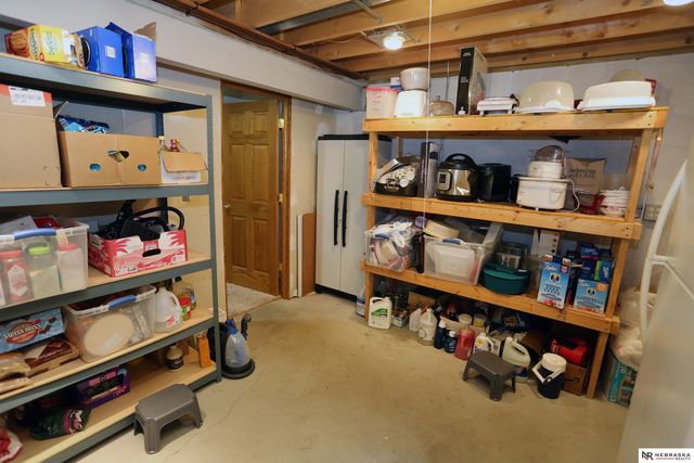 2104 John Street, Papillion, NE 68133