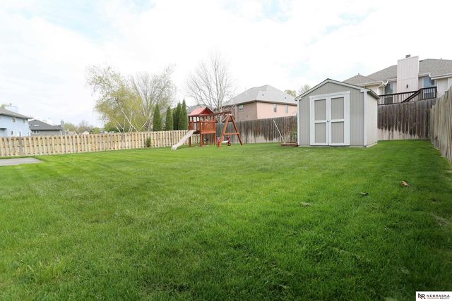 2104 John Street, Papillion, NE 68133